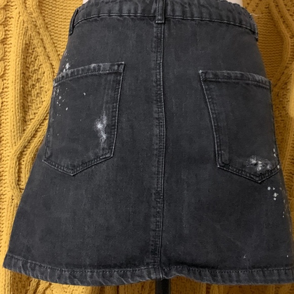 ZARA BLACK DISTRESSED SKIRT - Picture 4 of 5